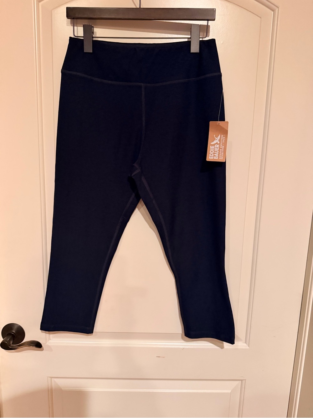 Eddie Bauer WR Train Ascent Capri 2.0 Brook color Size M New With Tags